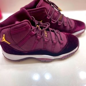 Burgundy Velvet Retro Jordan 11